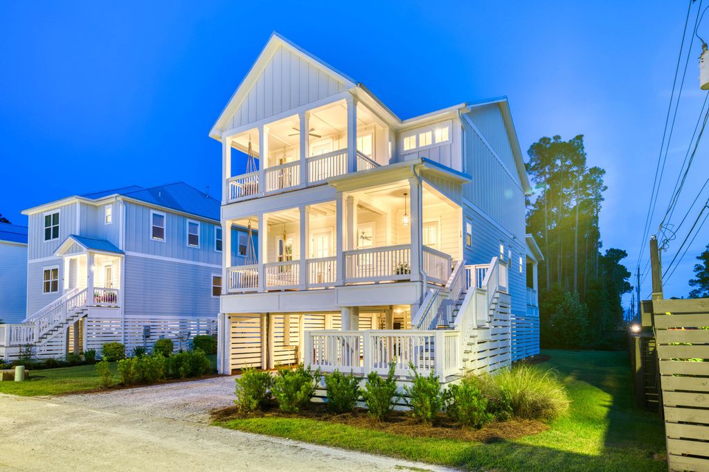 18 McKenna Way, Santa Rosa Beach, FL 32459