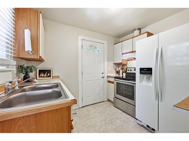 5937 S Hill St, Littleton, CO 80120