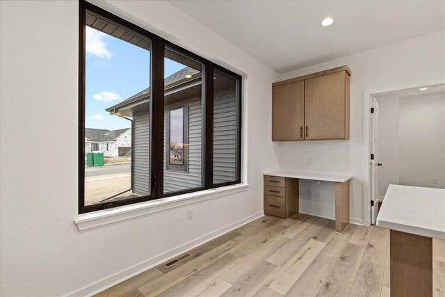 394 W Sparrow WAY, Grafton, WI 53024