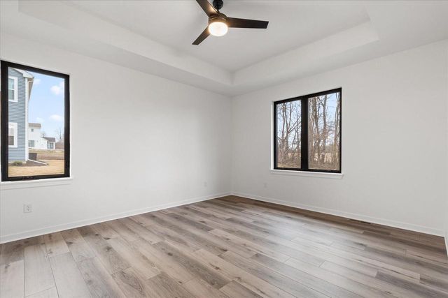 394 W Sparrow WAY, Grafton, WI 53024