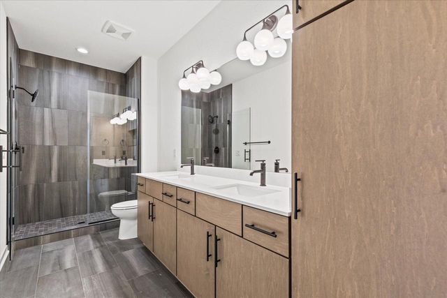 394 W Sparrow WAY, Grafton, WI 53024