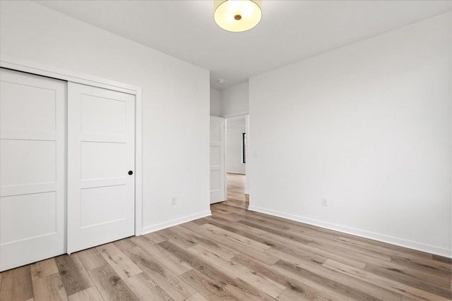 394 W Sparrow WAY, Grafton, WI 53024