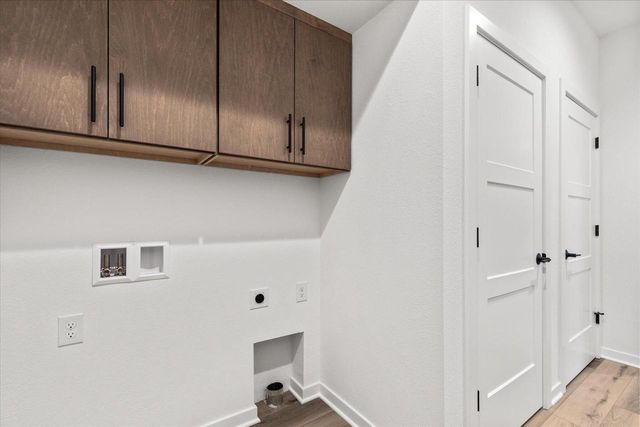 394 W Sparrow WAY, Grafton, WI 53024