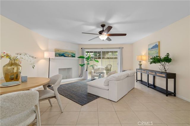 134 S Magnolia 19B, Anaheim, CA 92804