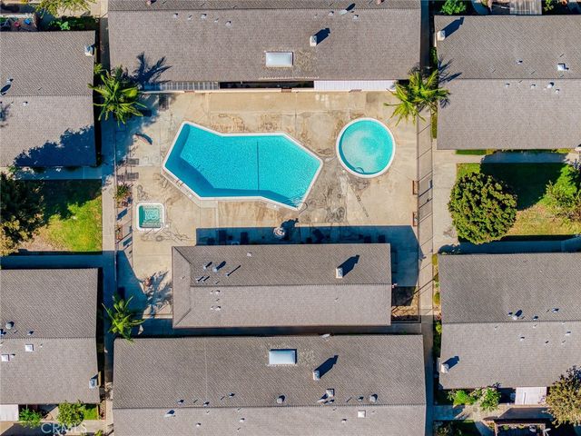 134 S Magnolia 19B, Anaheim, CA 92804