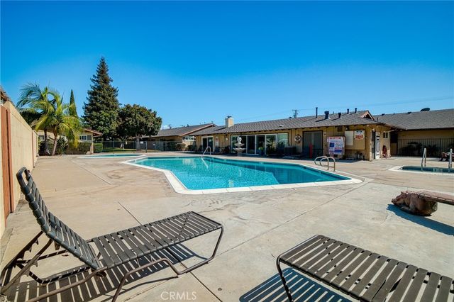 134 S Magnolia 19B, Anaheim, CA 92804