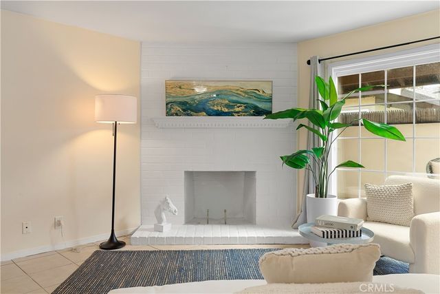 134 S Magnolia 19B, Anaheim, CA 92804