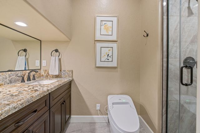 2433 Diamante Drive, Tulare, CA 93274