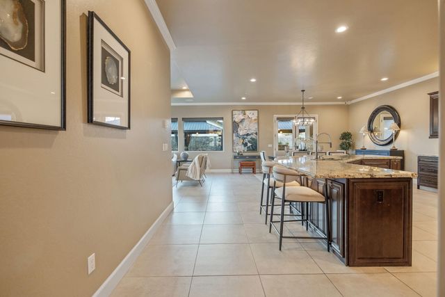 2433 Diamante Drive, Tulare, CA 93274