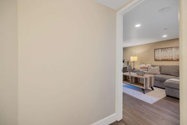 2433 Diamante Drive, Tulare, CA 93274