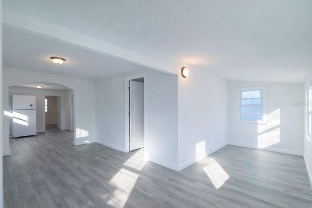 702 HILLSBORO STREET, Plant City, FL 33563