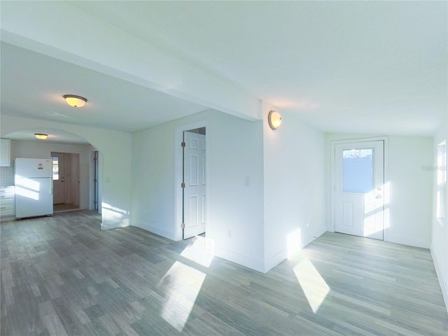 702 HILLSBORO STREET, Plant City, FL 33563