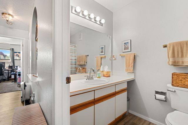 809 Country Club Drive SE APT 1A, Rio Rancho, NM 87124