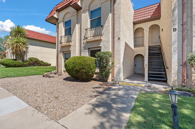 809 Country Club Drive SE APT 1A, Rio Rancho, NM 87124