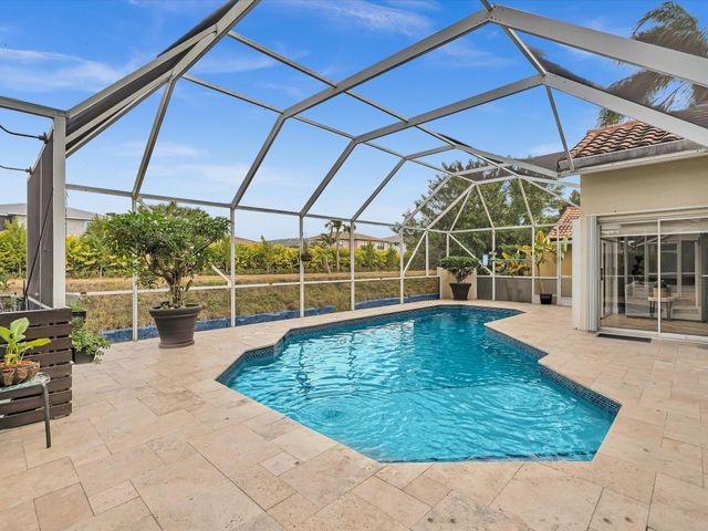 9669 Carousel Circle N, Boca Raton, FL 33434