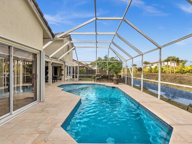 9669 Carousel Circle N, Boca Raton, FL 33434