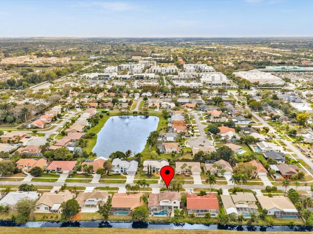 9669 Carousel Circle N, Boca Raton, FL 33434