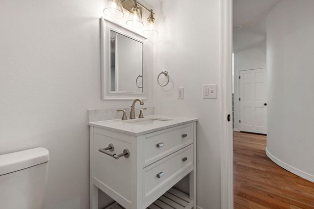 1420 NE Sharkey Terrace, Bend, OR 97701