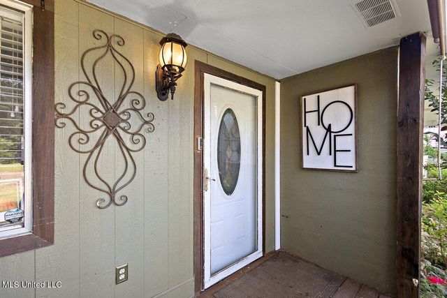 3142 Bienville Drive, Jackson, MS 39212