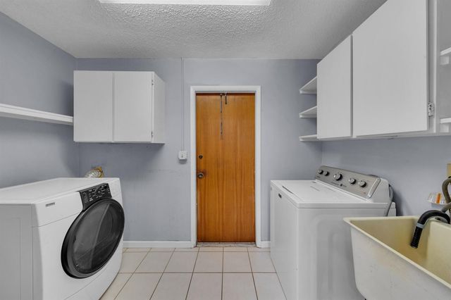 608-612 NE 21st Court, Wilton Manors, FL 33305