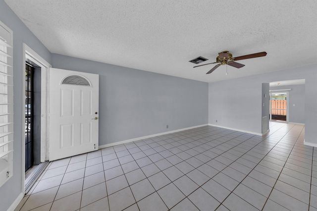 608-612 NE 21st Court, Wilton Manors, FL 33305