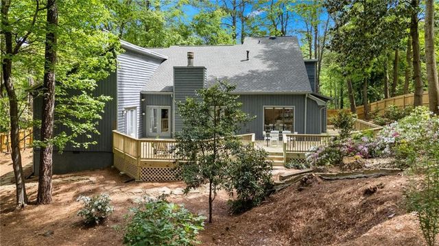 990 Ivy Falls Drive, Atlanta, GA 30328