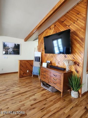 1196 Iris Way, Cosby, TN 37722