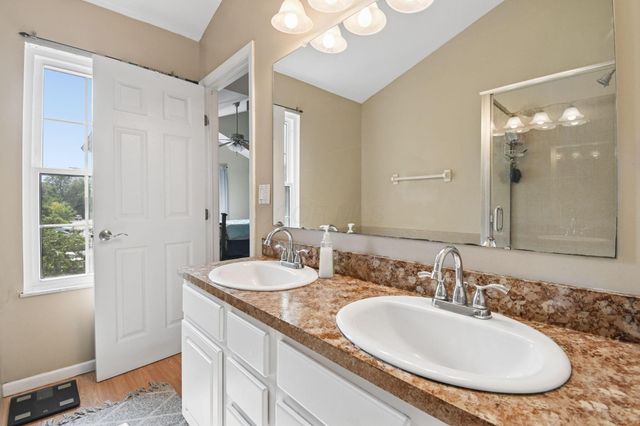 2660 Village Pier Lane, B10, Hilliard, OH 43026