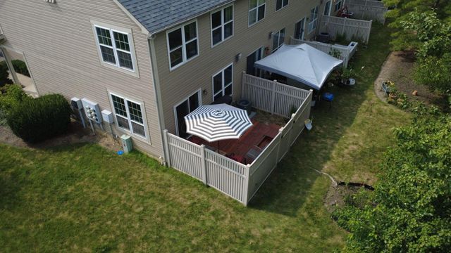 2660 Village Pier Lane, B10, Hilliard, OH 43026