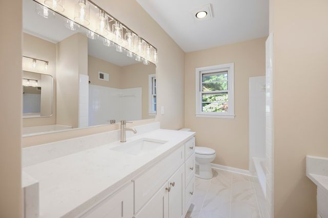 2029 Dellwood Drive, Lexington, KY 40503