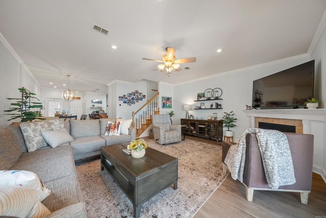 115 Mount Carmel Rd Apt D1, Hot Springs, AR 71913