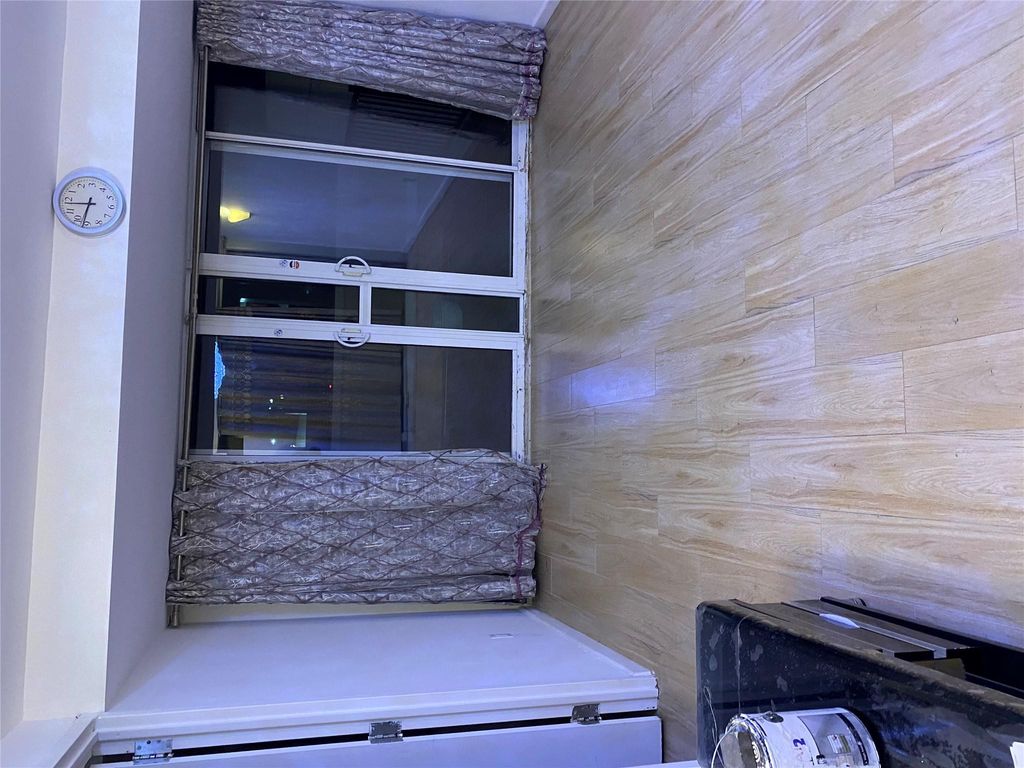 14075 Ash Avenue 7D, Flushing, NY 11355