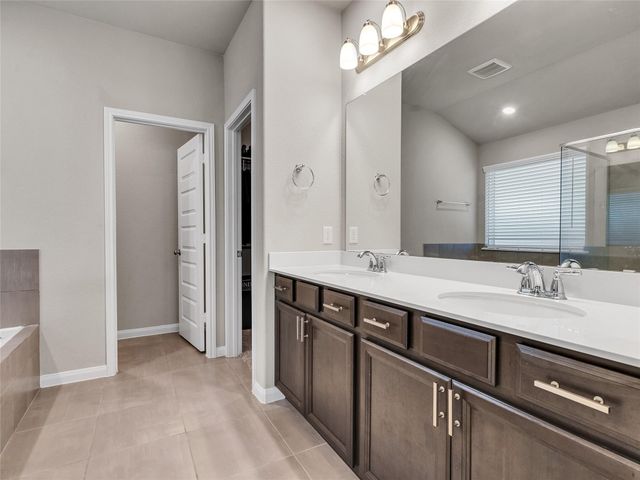 6006 Scott Way, Rosenberg, TX 77471