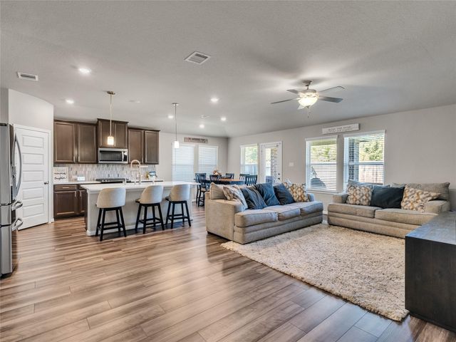 6006 Scott Way, Rosenberg, TX 77471