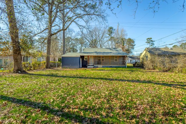 656 N Moore Road, Chattanooga, TN 37411
