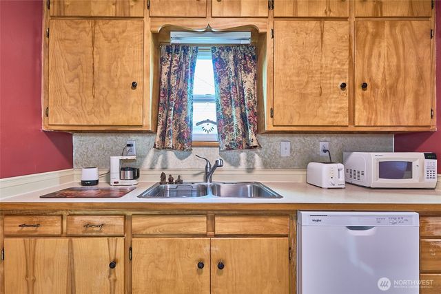 403 Alabama Street, Bellingham, WA 98225