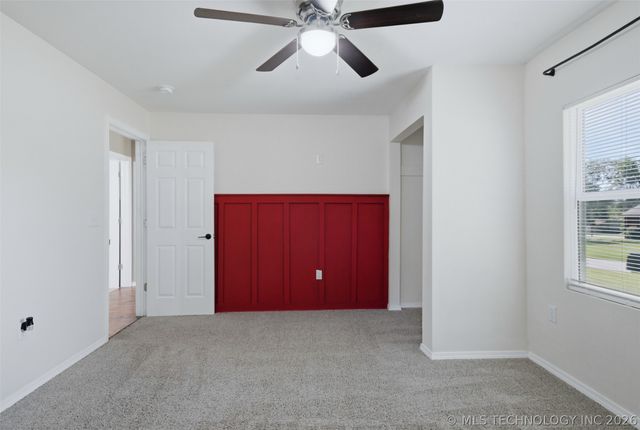 605 NE 6th Street, Wagoner, OK 74467