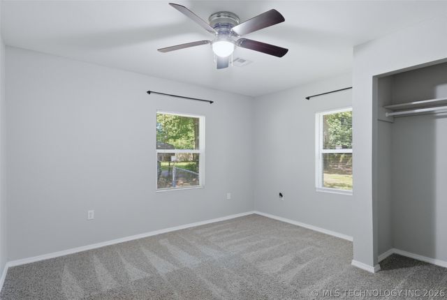 605 NE 6th Street, Wagoner, OK 74467