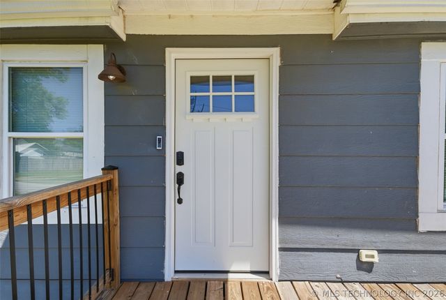 605 NE 6th Street, Wagoner, OK 74467
