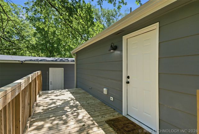 605 NE 6th Street, Wagoner, OK 74467