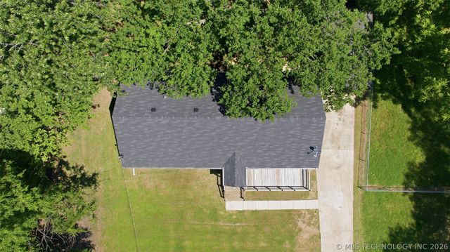 605 NE 6th Street, Wagoner, OK 74467