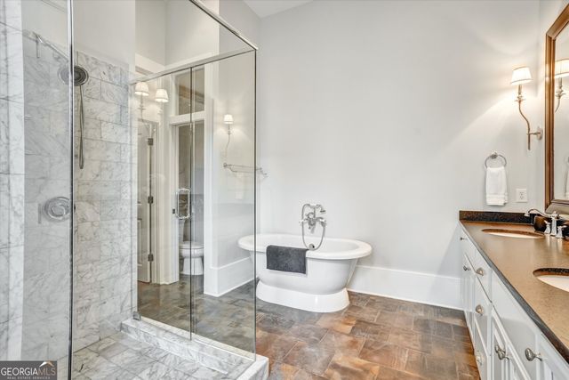 10671 Serenbe Lane, Chattahoochee Hills, GA 30268