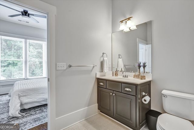 10671 Serenbe Lane, Chattahoochee Hills, GA 30268