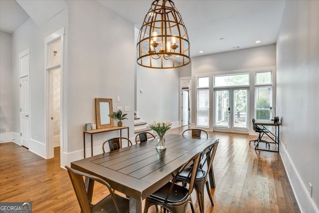 10671 Serenbe Lane, Chattahoochee Hills, GA 30268