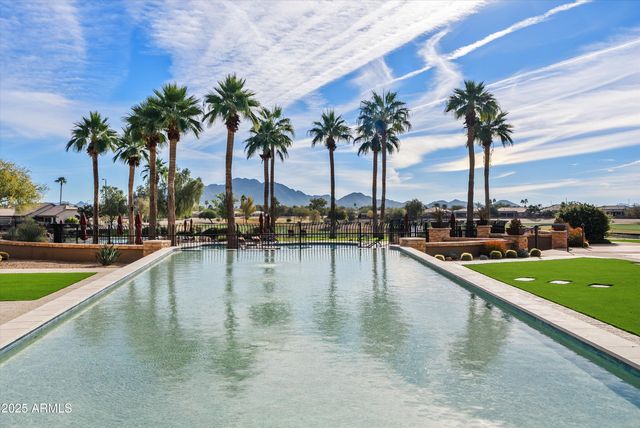 3201 E GLENEAGLE Drive, Chandler, AZ 85249