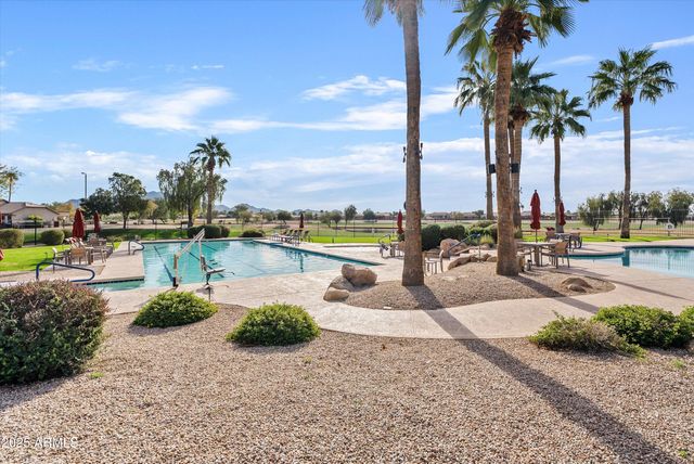 3201 E GLENEAGLE Drive, Chandler, AZ 85249