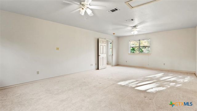 315 Arbors Circle, Elgin, TX 78621