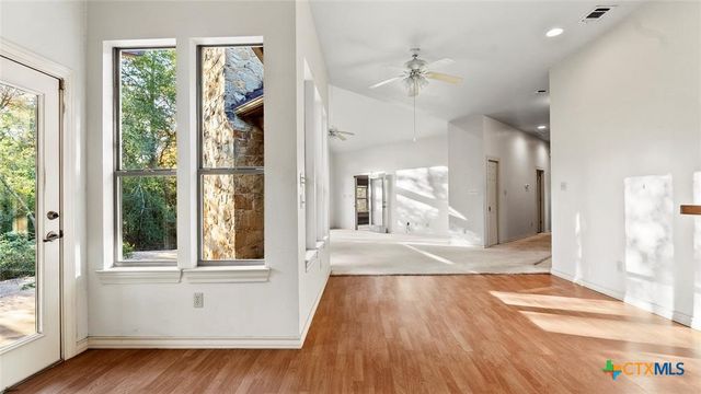 315 Arbors Circle, Elgin, TX 78621