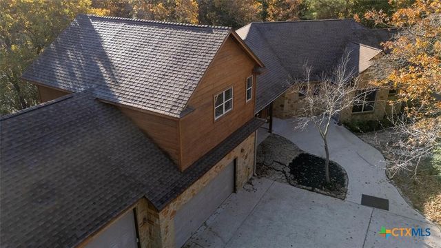 315 Arbors Circle, Elgin, TX 78621