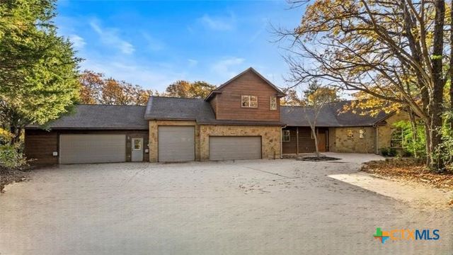 315 Arbors Circle, Elgin, TX 78621